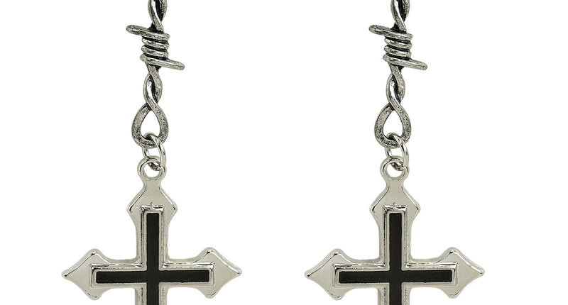 Oorbellen kruis zwart Noah, zilverkleurige oorhangers van zink met zwart kruis en prikkeldraadschakel