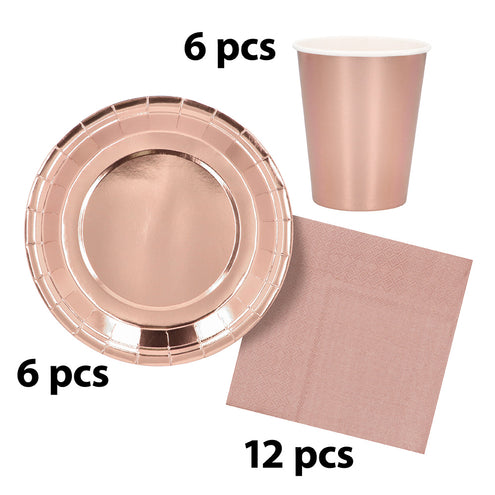 Tafelset roségoud bordjes bekertjes servetten