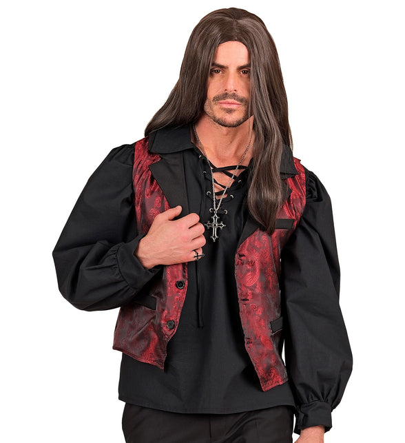 Zwart herenshirt met veterhals onder een rood vest, gothic en vampierlook