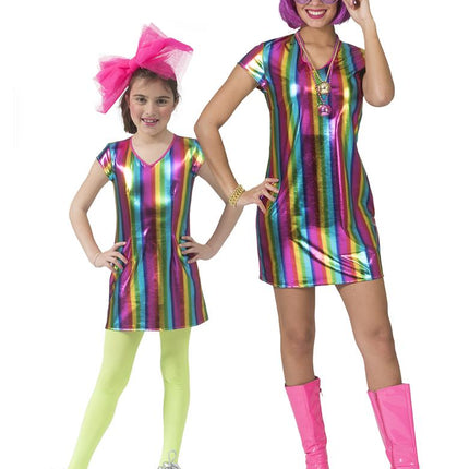 Regenboog jurkje Rany meiden gedragen door model – feestkleding