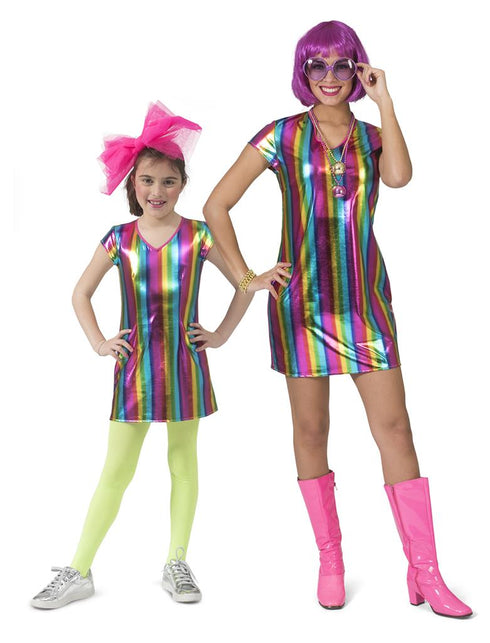 Regenboog jurkje Rany meiden gedragen door model – feestkleding