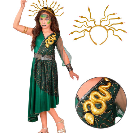 Medusa jurk meisjes met losse gouden haarband met slangen en detail van de gouden schouderslang