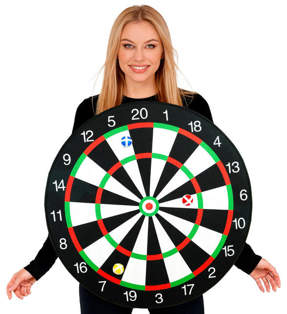 Dames dragen het dartbord kostuum met drie klittenbandballen in de speelvelden