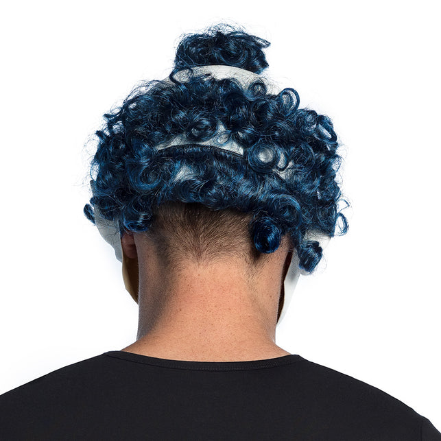 Achterkant van het clownmasker met donkerblauwe krullen en opgebonden plukje haar