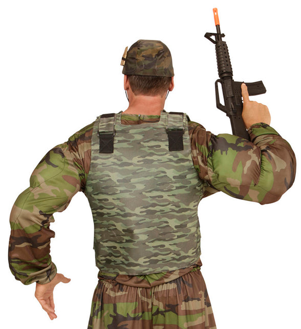 Achterkant van het kogelwerend vest camouflage met twee klittenbandbanden op de schouders
