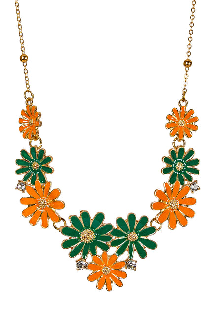 Bloemenketting oranje groen met geëmailleerde madelieven en steentjes aan goudkleurige schakelketting