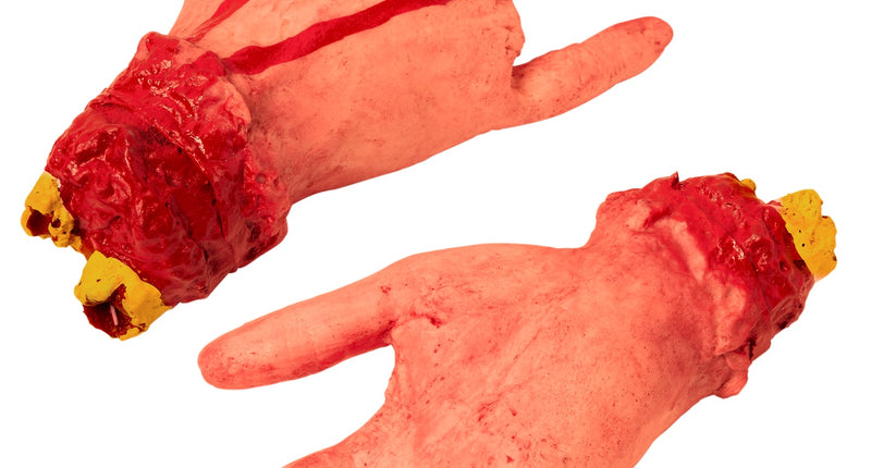e-carnavalskleding-SYK Afgehakte hand 4 vingers met bloed