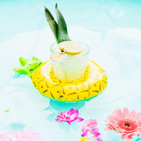 E-Carnavalskleding.nl Opblaasbare bekerhouder Ananas