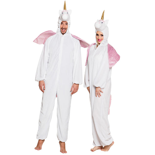 Eenhoorn onesie volwassenen in wit pluche met roze vleugels, gedragen door een man en een vrouw