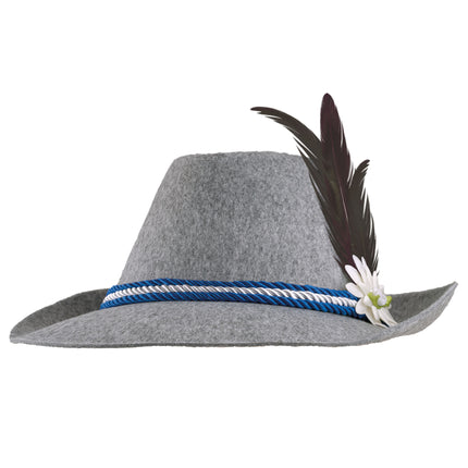 Grijs Beiers hoedje van zijkant met gedraaid blauw-wit koord, witte bloem en twee opstaande veren
