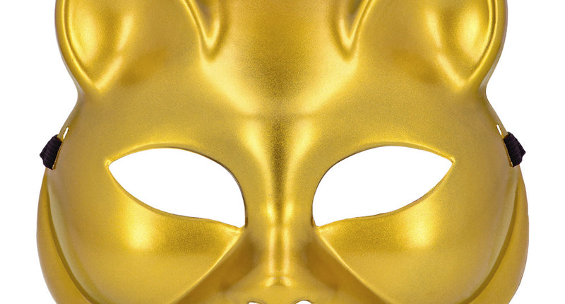 Halfmasker kat goud met puntige oren en glanzende metallic afwerking, vooraanzicht