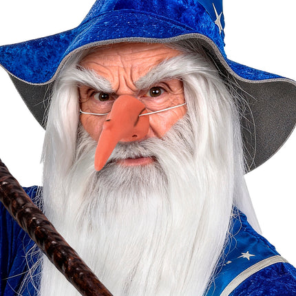 Heksenneus met wrat Gretha bij een witte baard en blauwe puntige hoed als tovenaarslook
