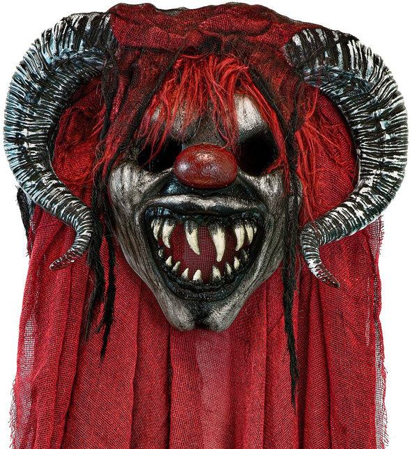 Krampus masker met cape, grijs gezicht met hoektanden, rode neus en zilvergrijze ramshoorns