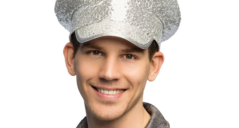 Pet Star patrol met zilveren pailletten op een man, vooraanzicht met glimmende bies langs de klep