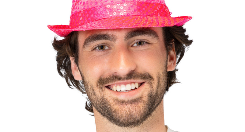 Popstar hoed neonroze met pailletten op het hoofd gedragen, gleufhoed voor een neon party