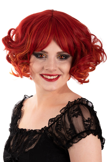 Pruik Arlene kort met krullen rood met oranje lokken en pony, voor Halloween
