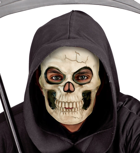 Schedel masker kunststof in dodenbode-look met zwarte kap voor een griezelfeest