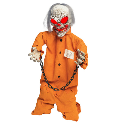 Skeletgevangene Death prisoner met gloeiende rode ogen, nummer 5387 op de borst en zwarte ketting