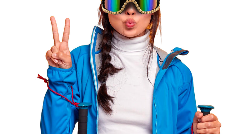 Ski bril met strass steentjes goud gedragen op een blauwe muts, met spiegelglazen voor je après-skifeest