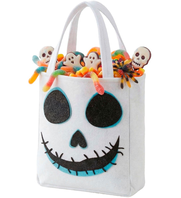Trick-or-treat tas spook wit met zwart spookgezicht en turquoise randen, gevuld met Halloweensnoep
