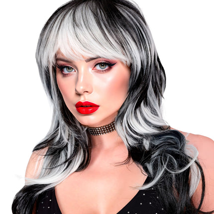 Vampierpruik zwart met witte strengen, zijaanzicht met gelaagde pony voor een Halloween-look