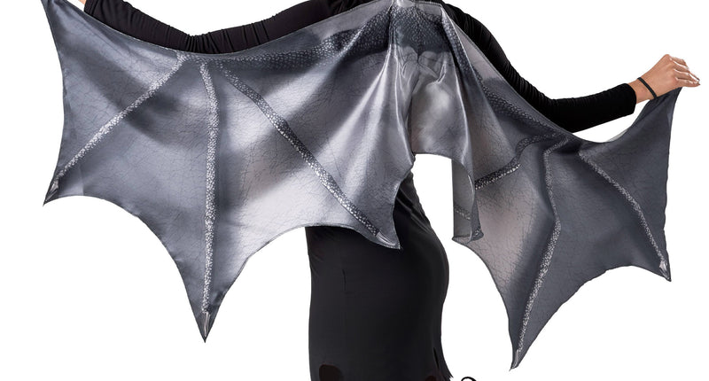 Vleermuizen vleugels stof in grijs met geprinte nerven, gespreid gedragen over de armen voor Halloween