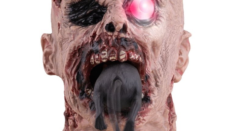 Zombiehoofd eet rat animatronic van voren met rood oplichtend oog en rat in de bek