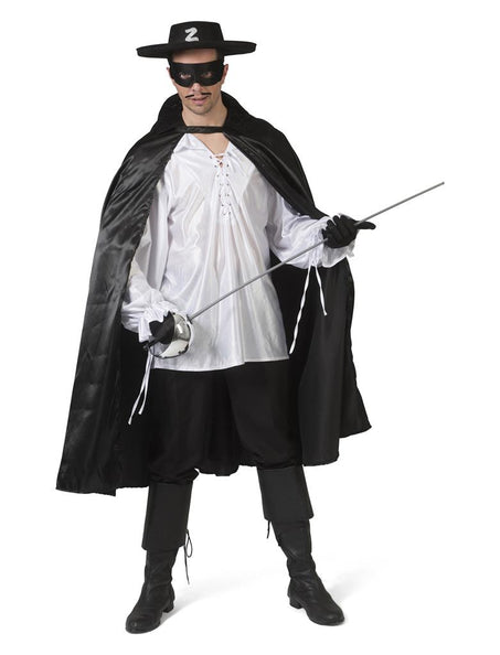 Zwarte cape Zorro met glans op model met wit hemd, glanzende zwarte stof, voor een themafeest