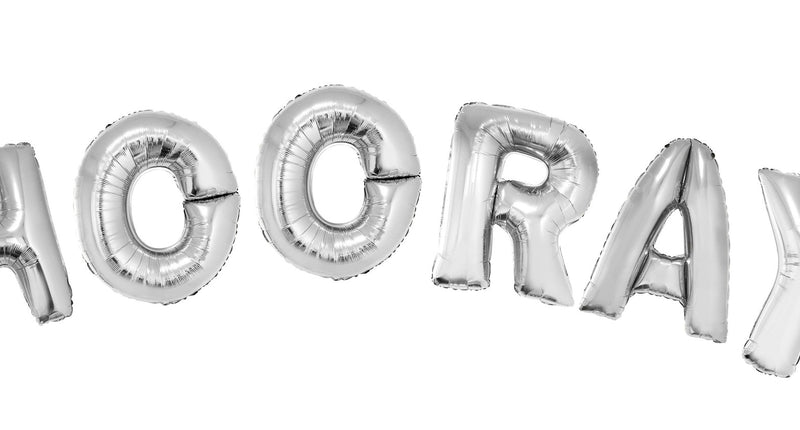 e-carnavalskleding-SYK Folie ballonnen set HOORAY met zilveren letters